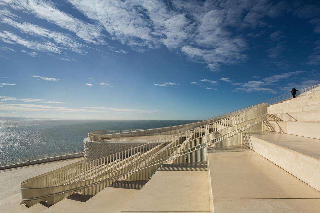 Serpa Beach House Матозиньюш Экстерьер фото